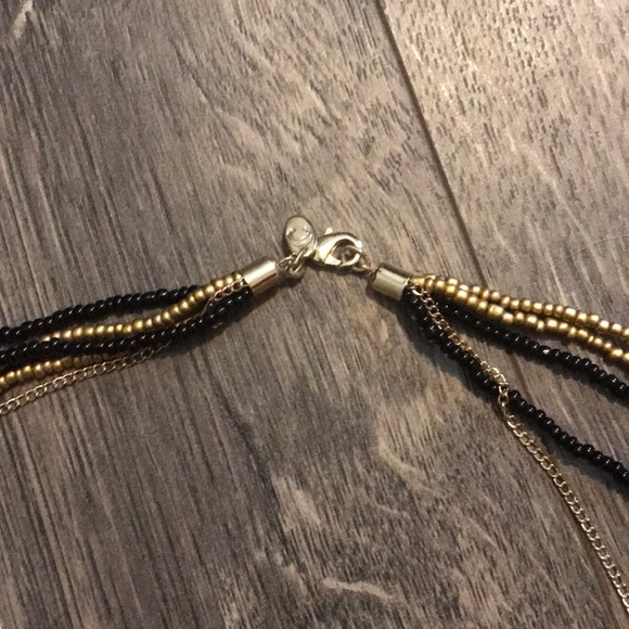 Black and Gold Fashion Necklace - Picture 3 of 3